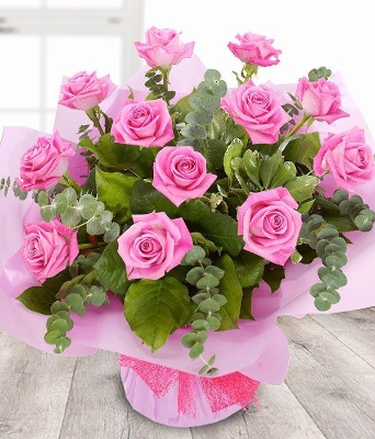 Dozen Pink Roses