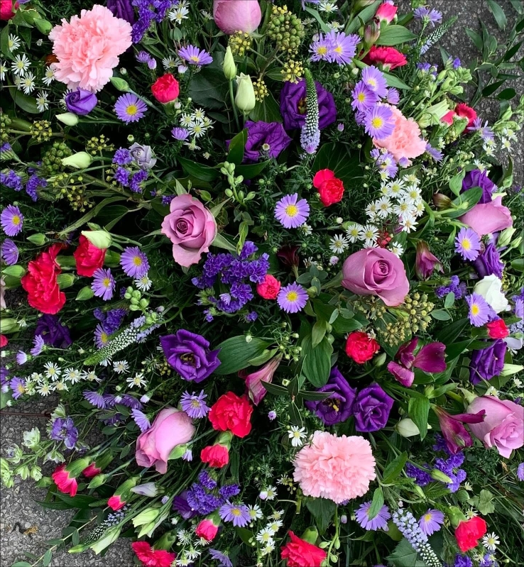 Pretty Mix Coffin Spray