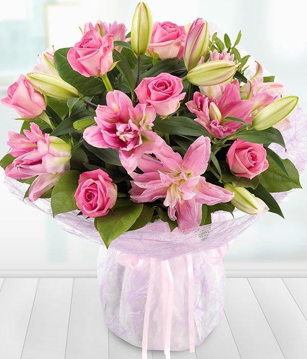 Classy Roses and Lilies