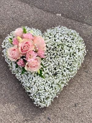 Gyp Filled Heart and Pink Rose Spray