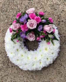 Rose & Freesia Loose Wreath