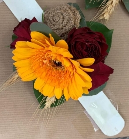 Rustic Wrist Corsage