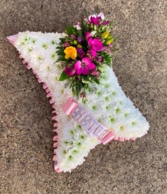 The Freesia Mix Pillow